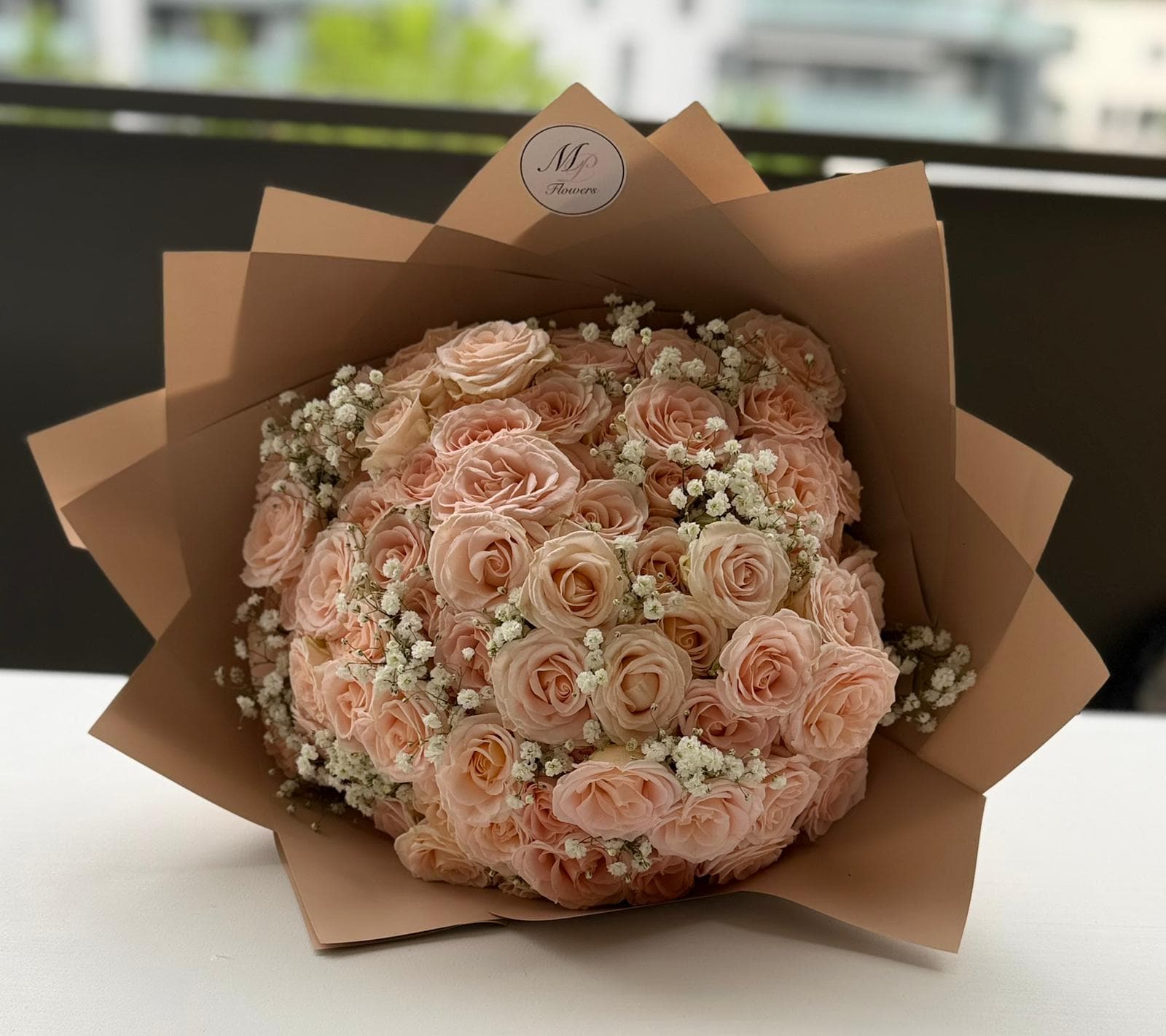 Lady Bloom - miniature 2